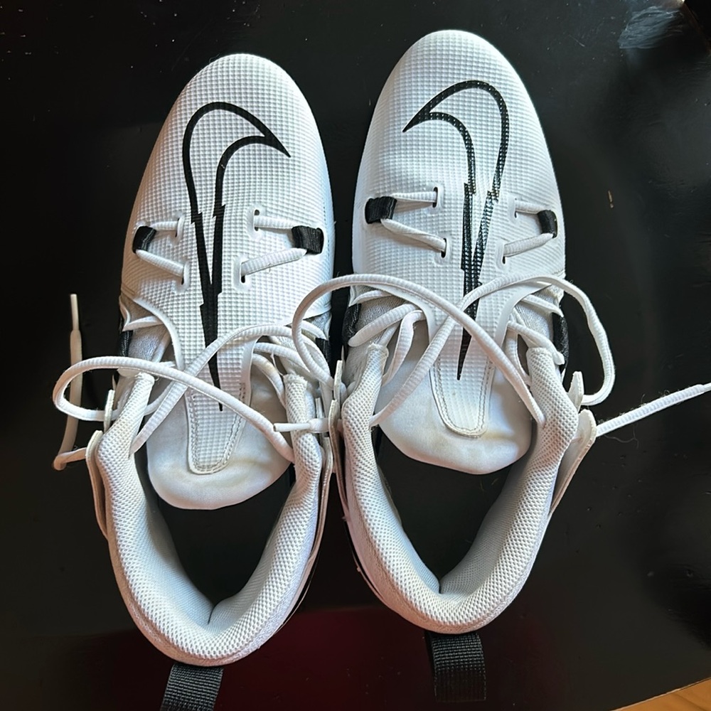 Men’s Nike Alpha football cleats